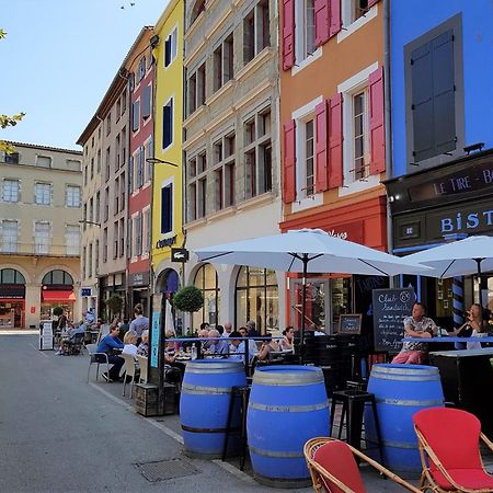 Appartement Chaleureux Au Pied De La Cite Avec Parking Каркассон Экстерьер фото