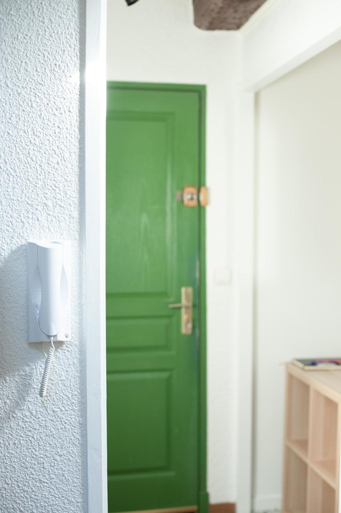 Appartement Chaleureux Au Pied De La Cite Avec Parking Каркассон Экстерьер фото